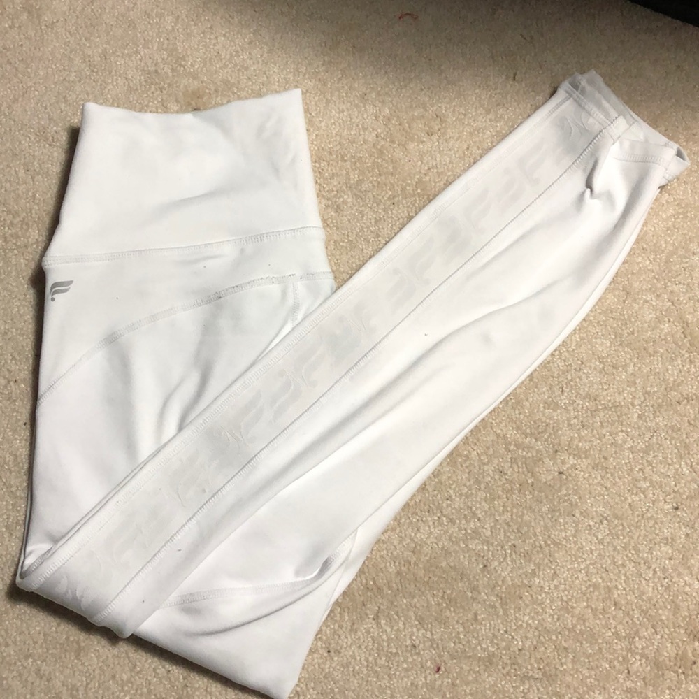 White fabletics leggings